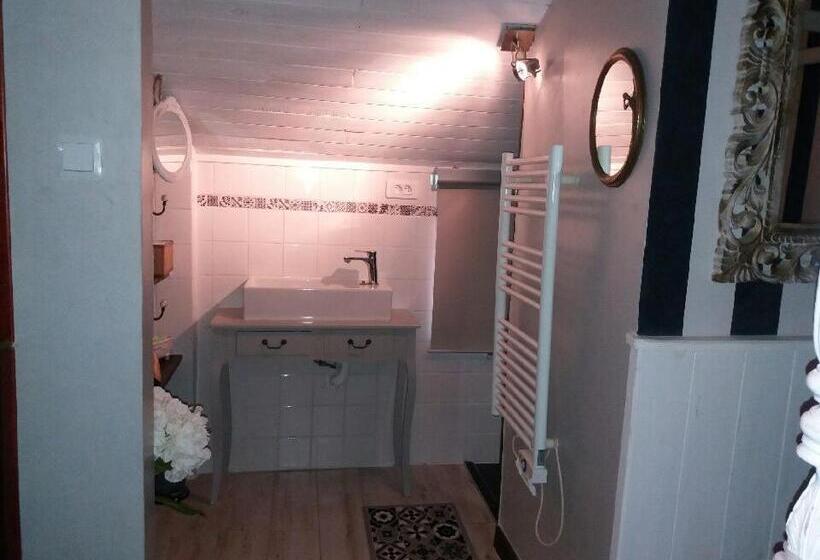 ベッドアンドブレックファースト Chez Les Dom’s