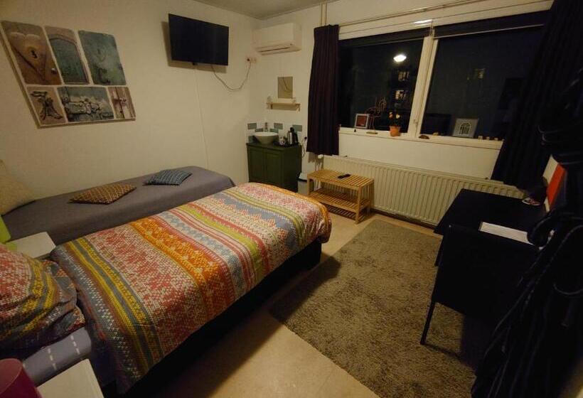 مبيت وإفطار Het Koekoeksnest Nieuwegein