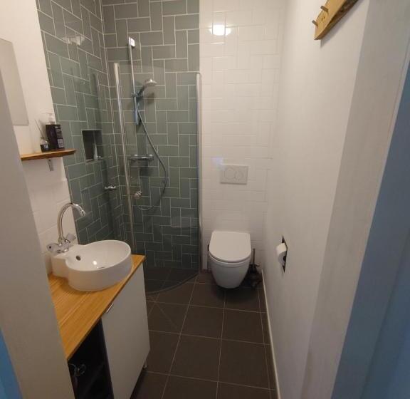 مبيت وإفطار Het Koekoeksnest Nieuwegein