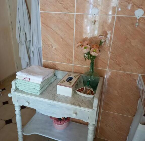 住宿加早餐  Les Bruyeres Chambre D Hôte De Charme Calme Assuré