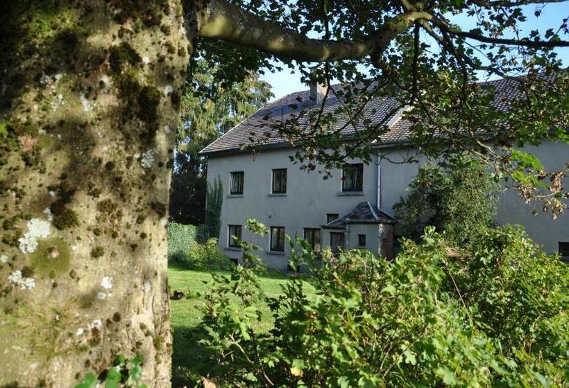 ベッドアンドブレックファースト Santa Fe   Lutrebois