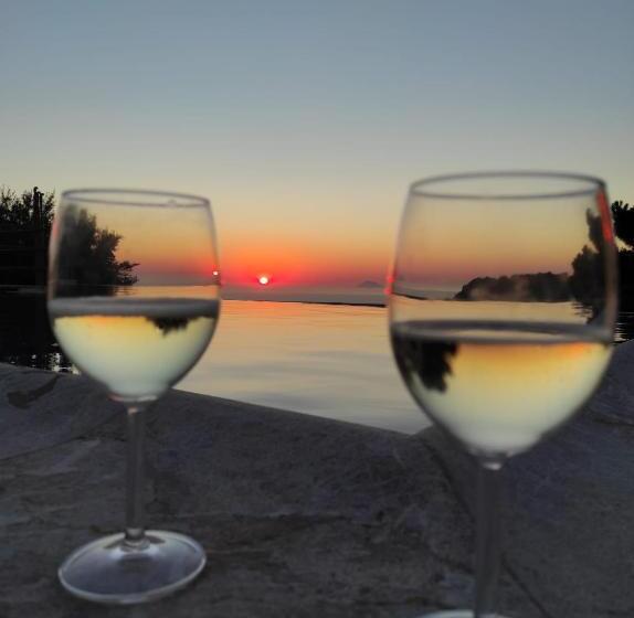 ベッドアンドブレックファースト Talè Gioiosa