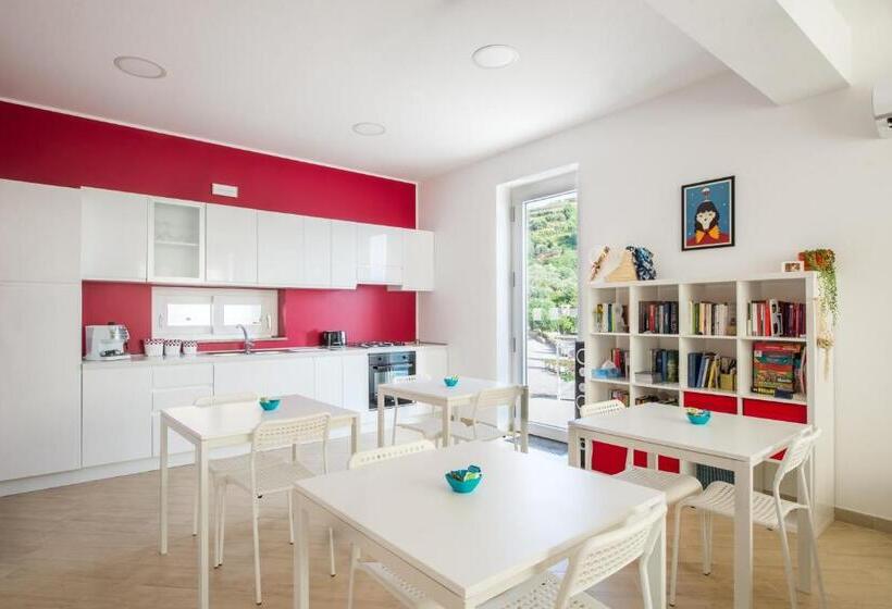 ベッドアンドブレックファースト Talè Gioiosa