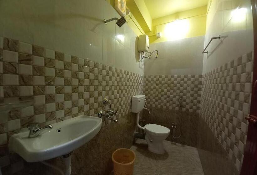 住宿加早餐  Veeras Home Stay