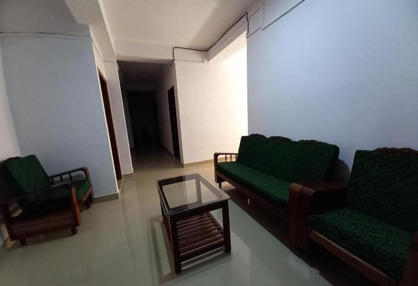 住宿加早餐  Veeras Home Stay