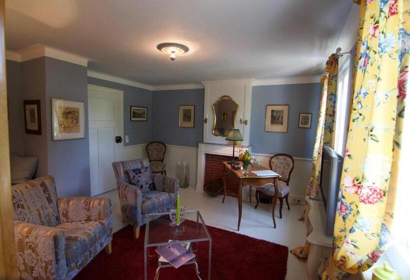 Bed & Breakfast Mit Charme  Aux2platanes  Außergewöhnlich Schön Am Bodensee