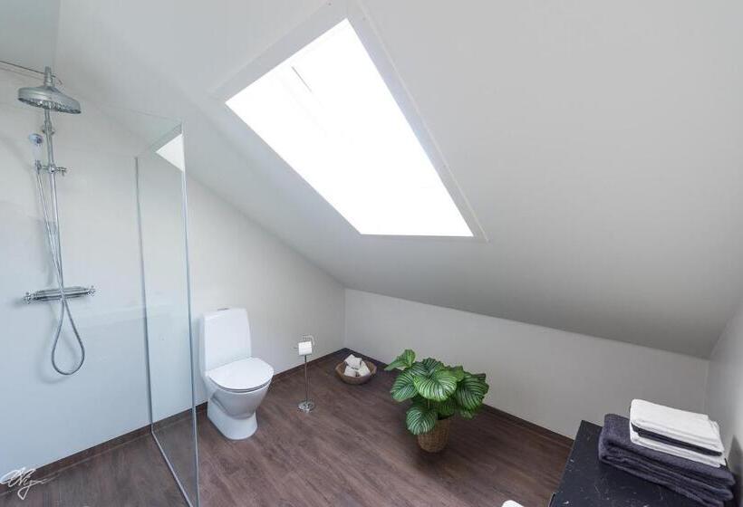 Bolmen Bed   Vandrarhem