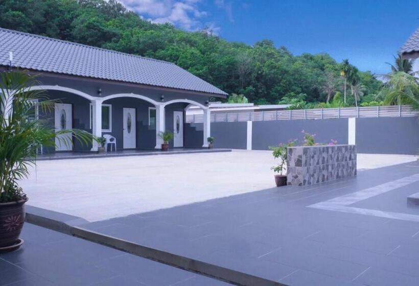 Cenang Rooms With Pool By Virgo Star Resort