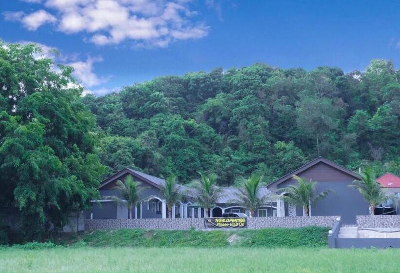 Cenang Rooms With Pool By Virgo Star Resort