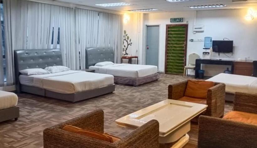 Golden Leaf Hotel Danga Bay 5 Minutes Hospital Hsa,zoo,angsana Mall,20 Minutes Utm, Legoland