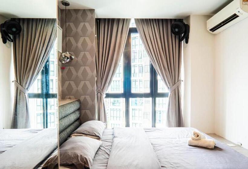 H20 Residence Ara Damansara By Airhost