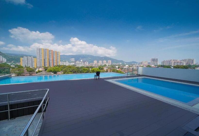 בית מלון כפרי Avatel Jelutong