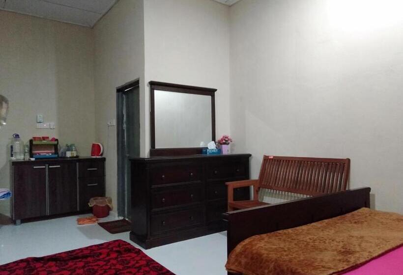 מלון כמוסות Roomstay Aqilah Pasir Puteh Kelantan