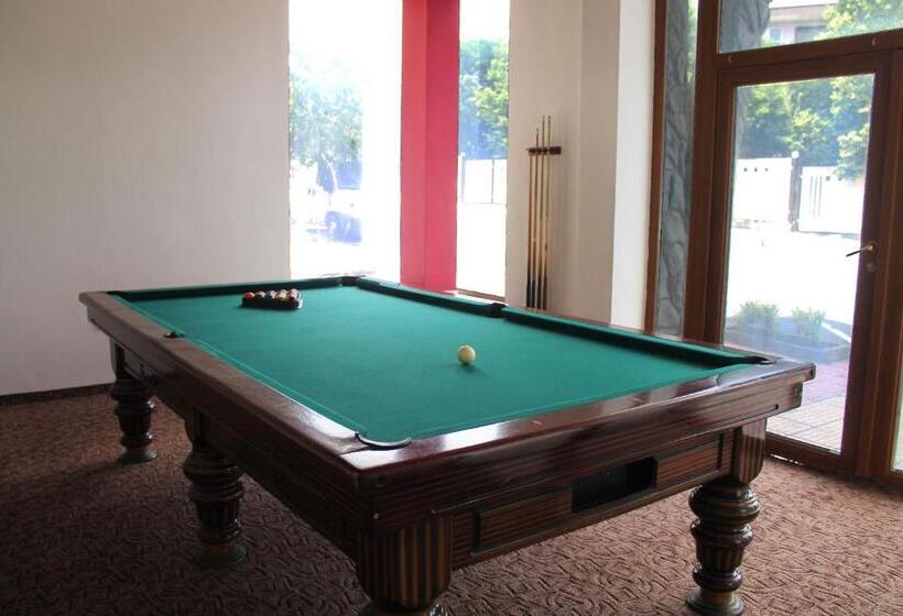 בית מלון כפרי M2