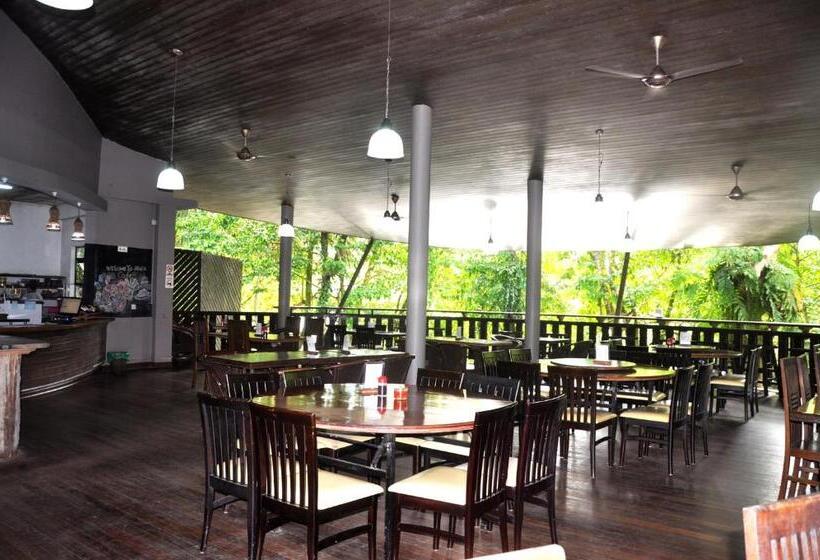 酒店 Mulu National Park