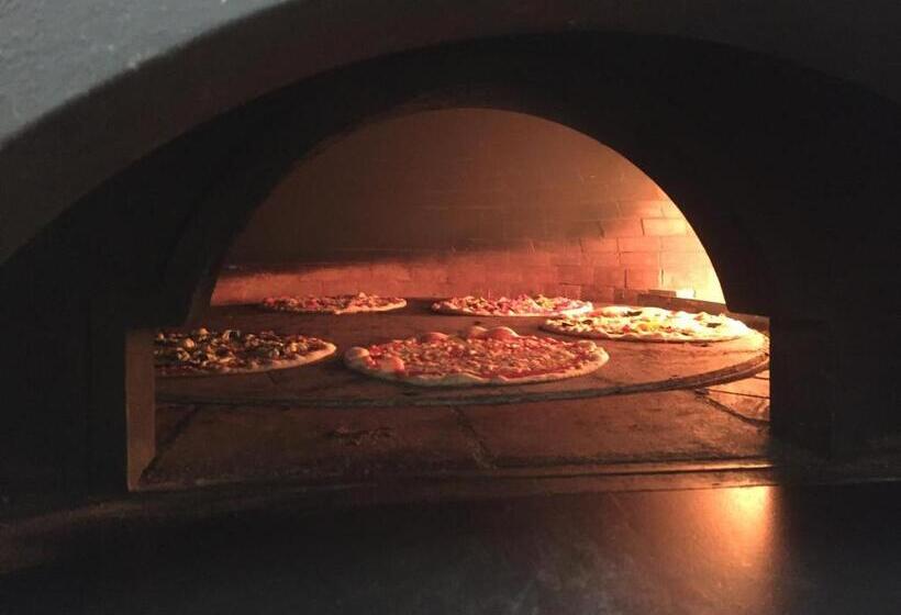 Отель San Ferdinando