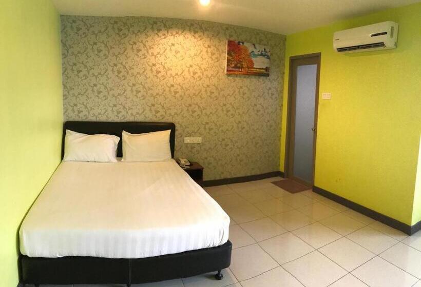 Hotel Sarikei Garden