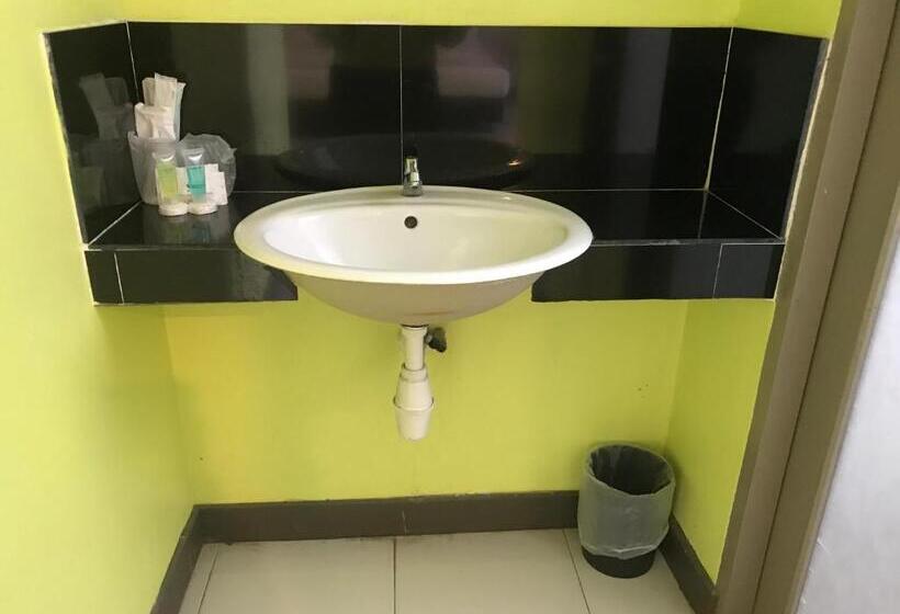 Hotel Sarikei Garden