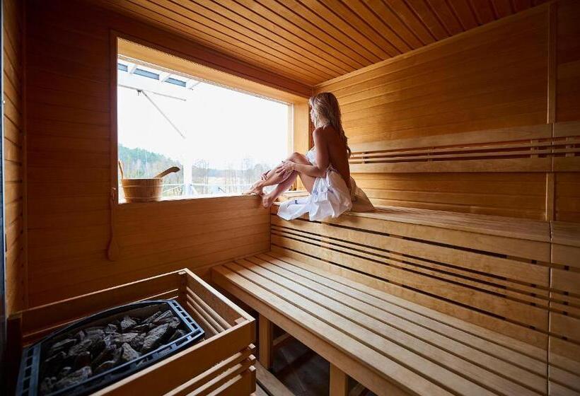 فندق Tvrz Krassa