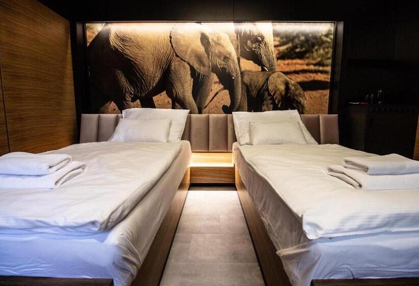 فندق Tvrz Krassa