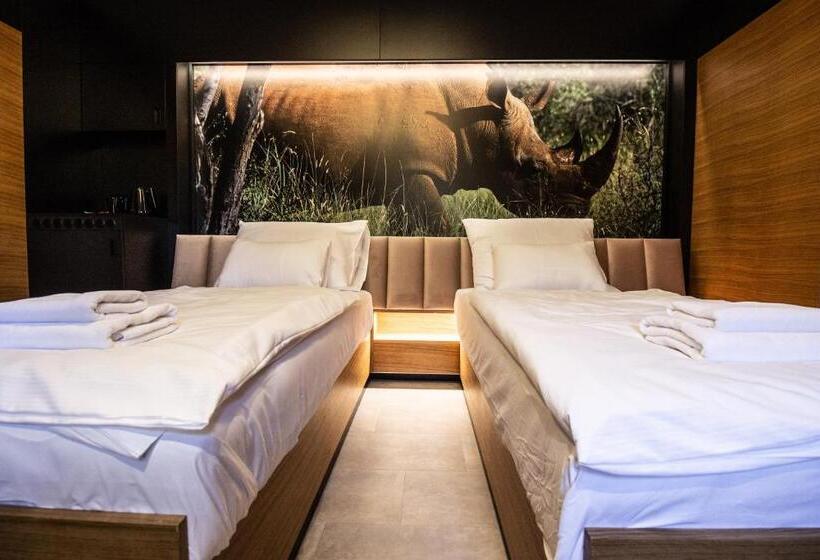 فندق Tvrz Krassa