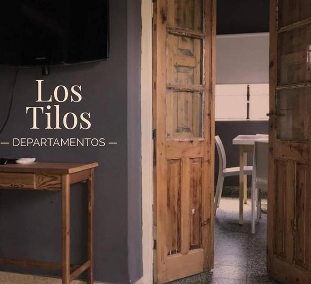 Los Tilos