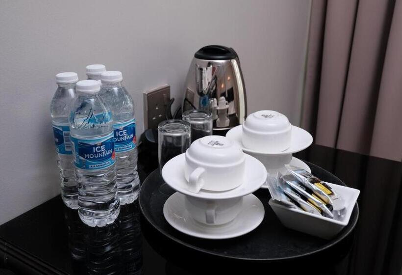 فندق على الطريق Aneeda Inn