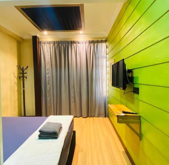 מוטל Suza Hostel