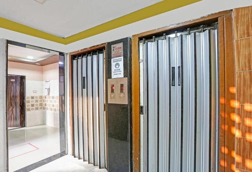 Oyo Flagship Hotel Pakeeza