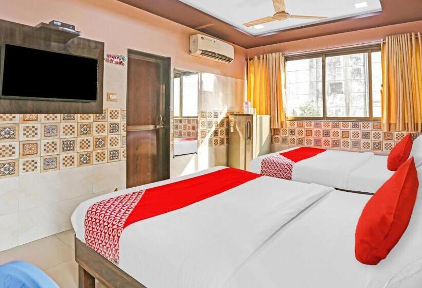 Oyo Flagship Hotel Pakeeza