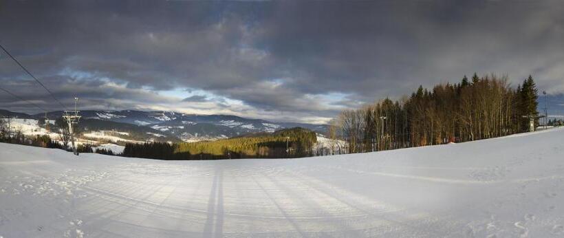 펜션 Apartmány šachty