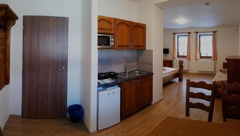 Пансион Apartmány šachty