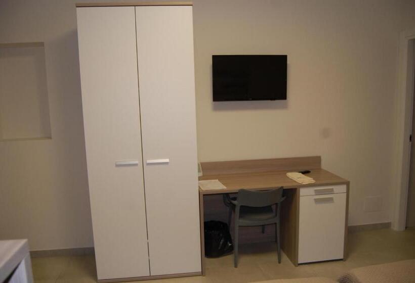 بنسيون B&b Latorraca