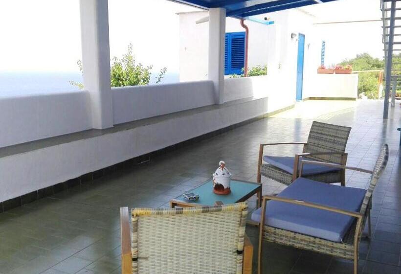 ペンション Belvedere Tramontana