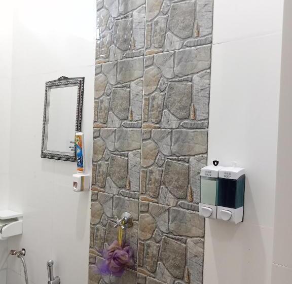 膳宿费 Desa Besut Inn