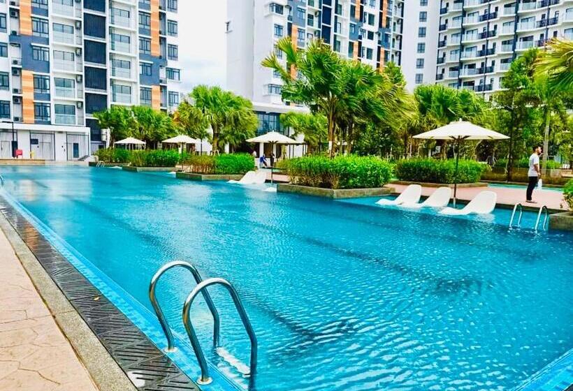 بنسيون Eyu@timurbay Seaview Residence
