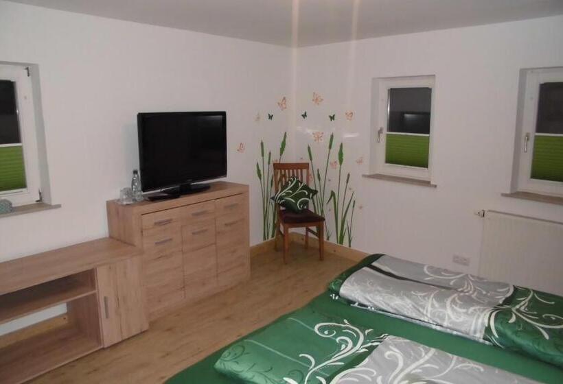 بنسيون Gasthaus Beyersdorfer