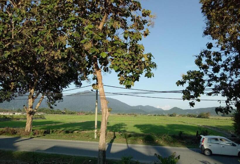 펜션 Idul Sunrise View