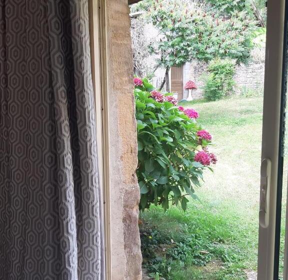 膳宿费 Le Chai, Gîte De Charme Avec Piscine