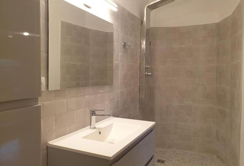 פנסיון Maisonnette Guest House