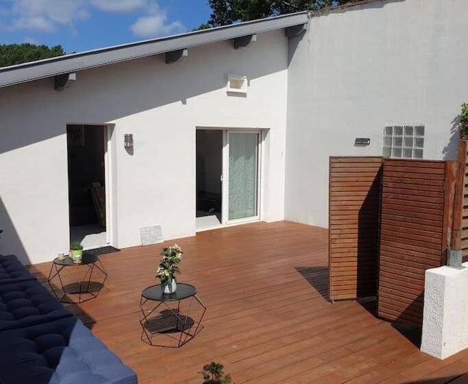 פנסיון Maisonnette Guest House