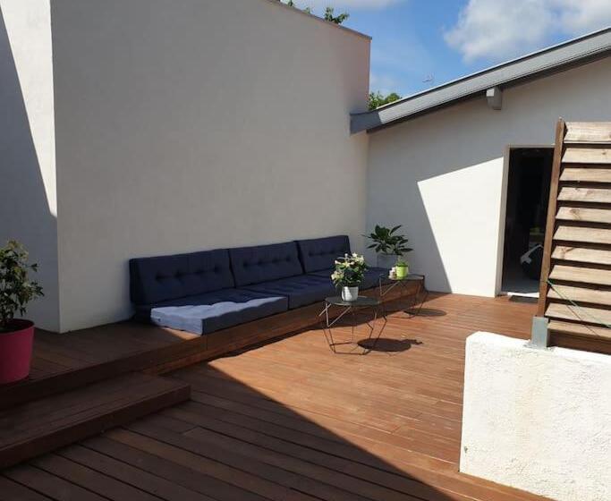 פנסיון Maisonnette Guest House