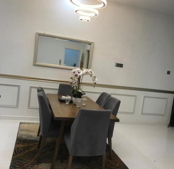 بنسيون Nrl S Cozy Guesthouse