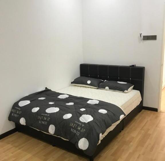 بنسيون Nrl S Cozy Guesthouse