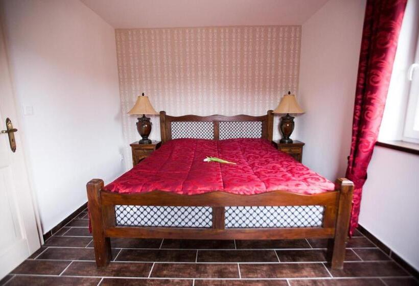 膳宿费 Penzion Harmonika