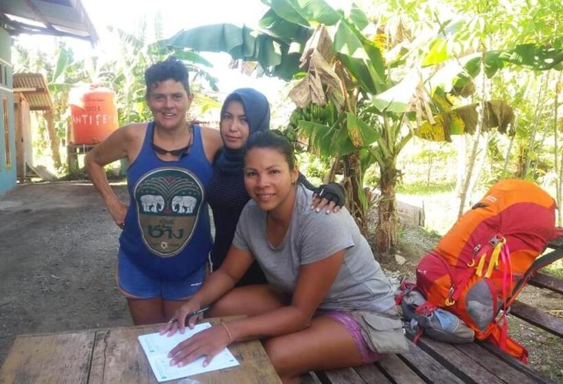 بنسيون Raja Ampat Sandy Guesthouse