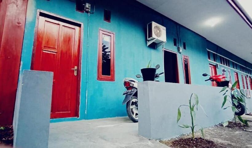 بنسيون Raja Ampat Sandy Guesthouse