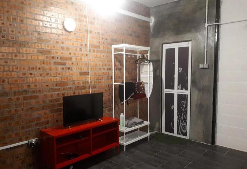 بنسيون Safar House & Cabin