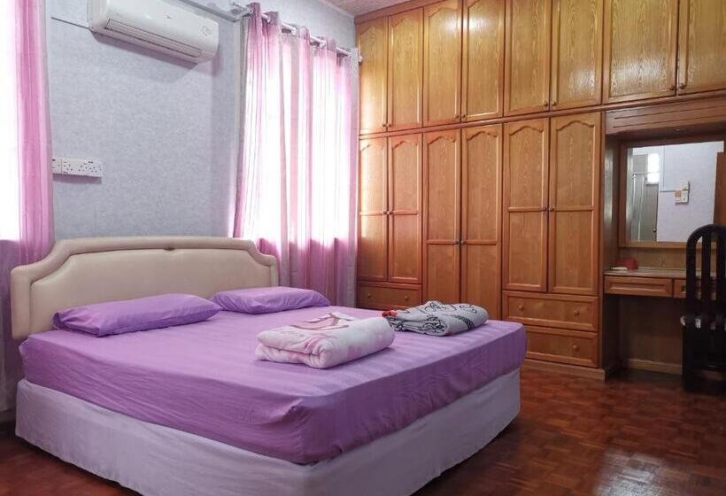 Pensiune Shangrila House @ 香格里拉民宿