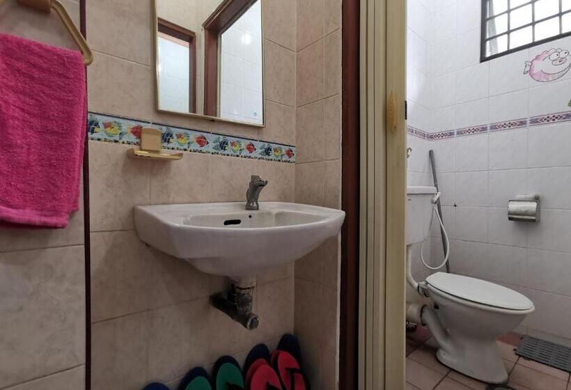 Pensiune Shangrila House @ 香格里拉民宿